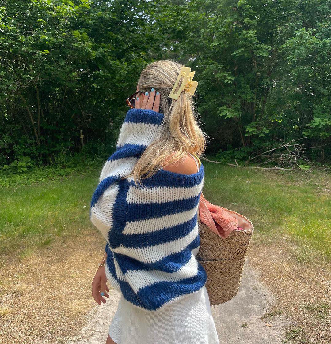 Anna Knitted Sweater - White/Blue