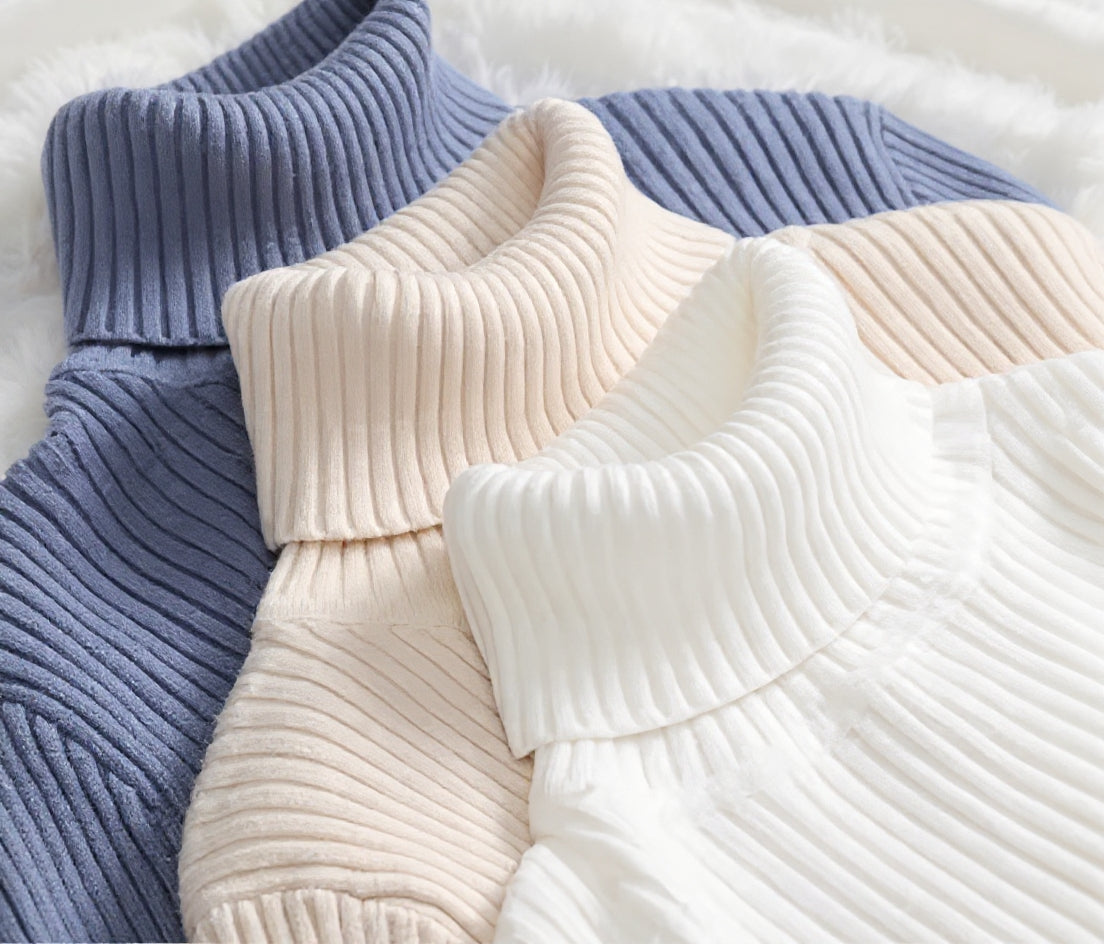 Charlotte SilkyStretch Knit – Warmth with Grace