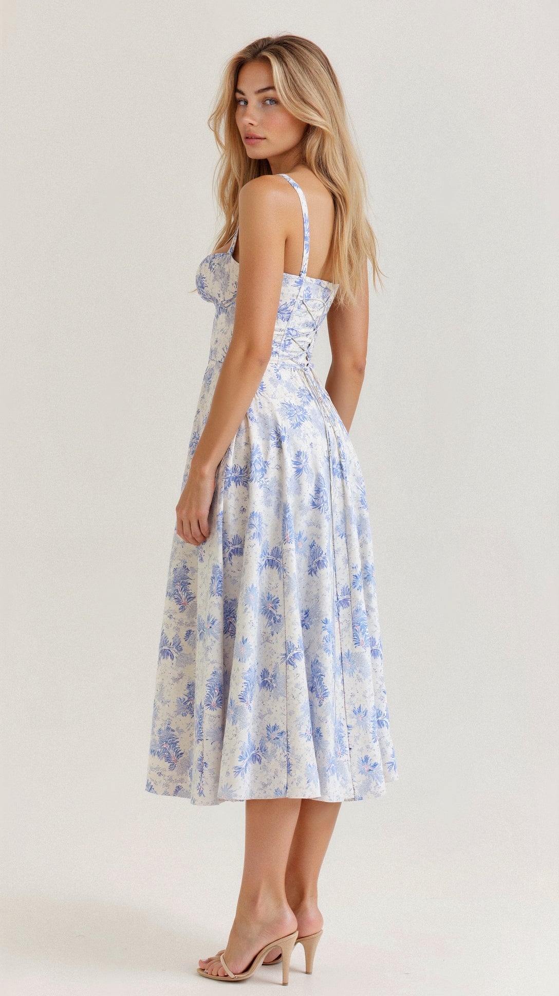 Kyana - Dress