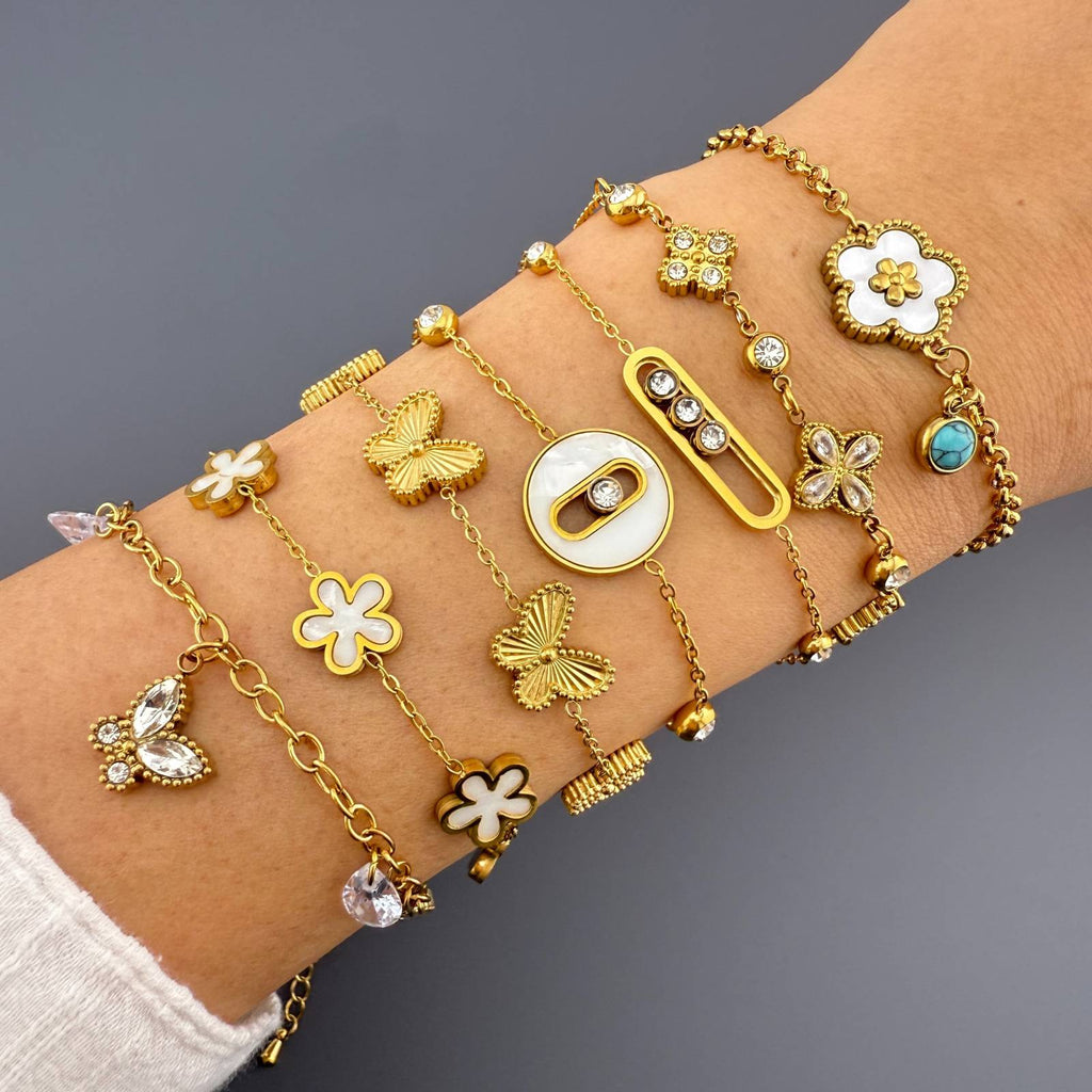 Golden White Flowers Bracelet