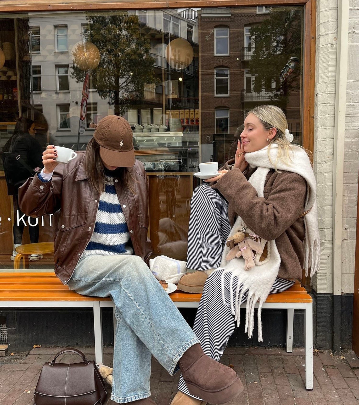 Anna Knitted Sweater - White/Blue